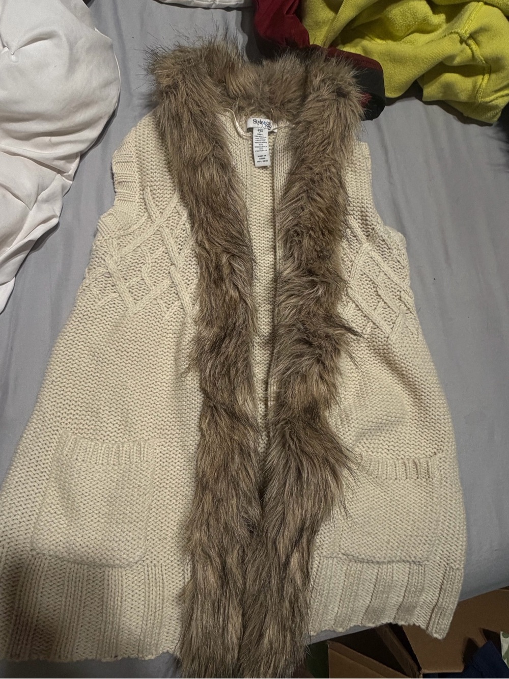 Style & Co. Cream Knit Sleeveless Vest with Brown Faux Fur Trim